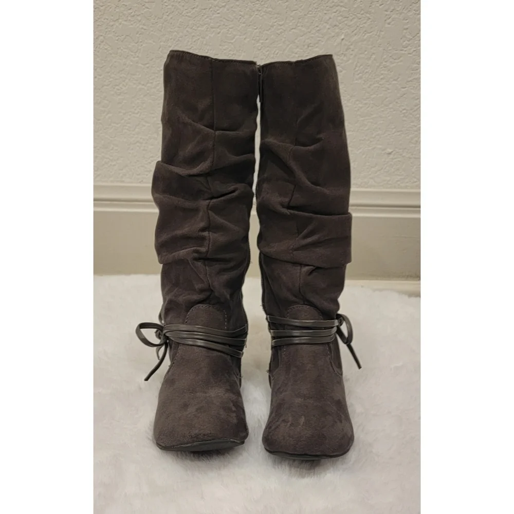 Arizona Jeans Co Girls Tall Brown Boots size 11